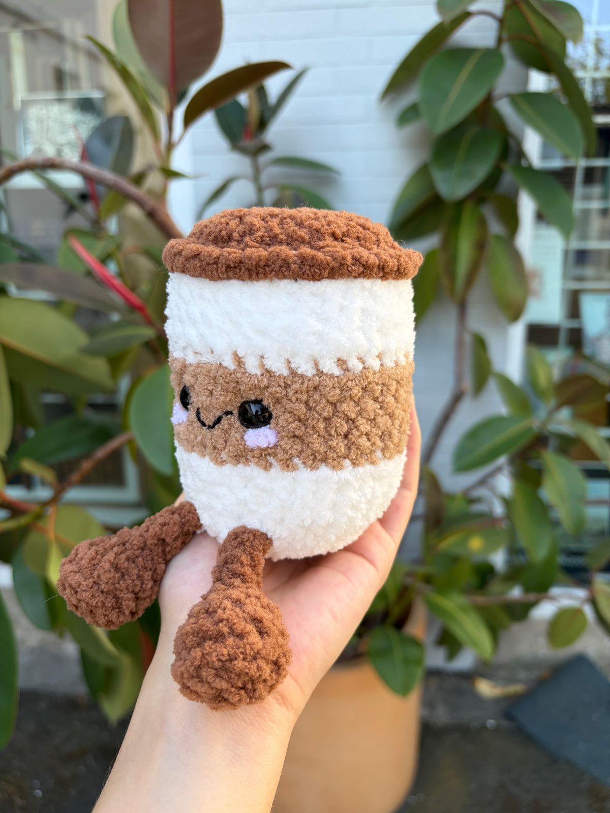 Kaffeebecher gehäkelt